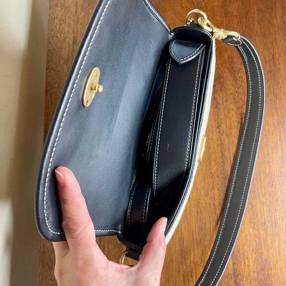 NEW Coach Harley 23 Cream Canvas and black leather - 3 straps - Picture 6 of 11